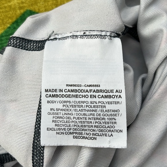 NIKE DRI-FIT | “Just Do It” cropped pants - Picture 5 of 6